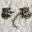 CELTIC DRAGONS FAFNIR & GOCH, Verschluss,Fb:altmessing,Drachen,M