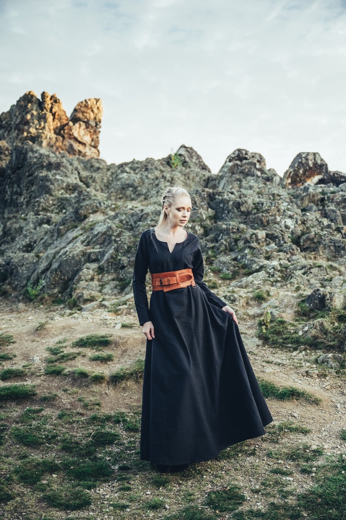 Unterkleid "Silke" schwarz langarm bodenlang 100% Baumwolle Leonardo Carbone 4899s