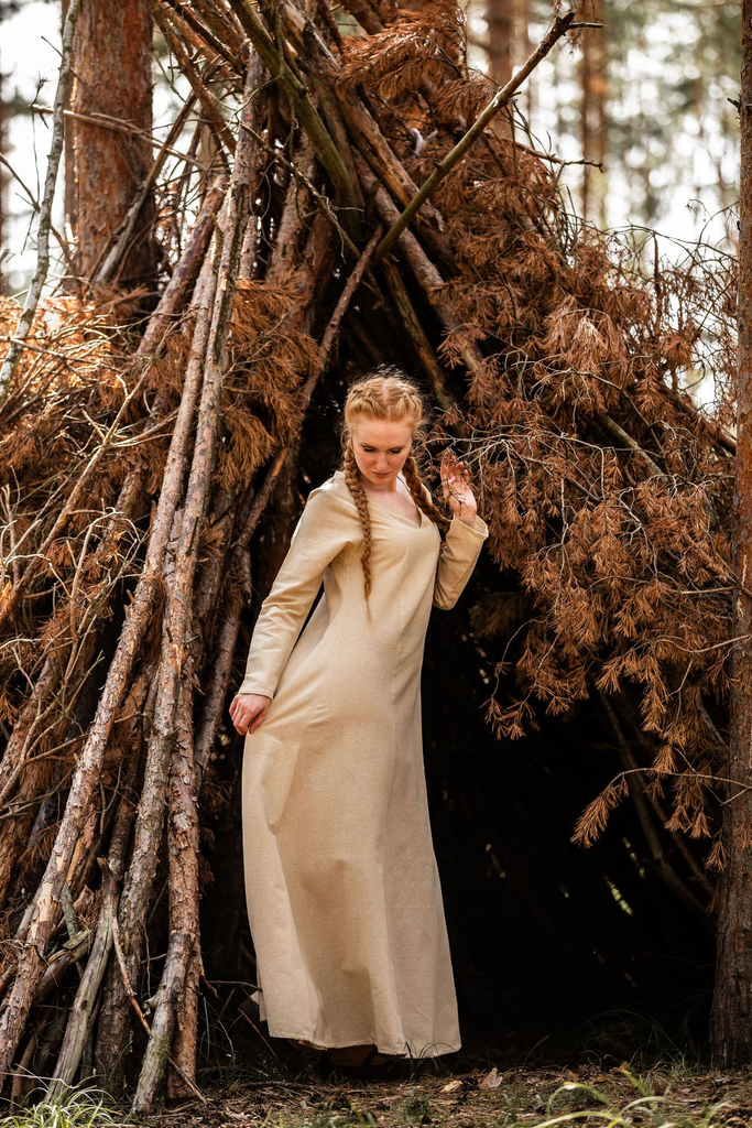 4899h-wikinger-unterkleid-lina-hanf-leonardo-carbone (6).webp