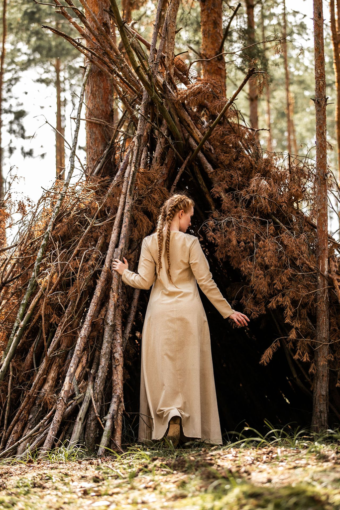 4899h-wikinger-unterkleid-lina-hanf-leonardo-carbone (7).webp