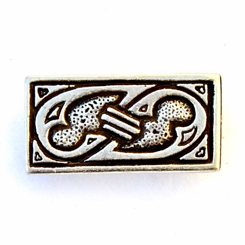 [08 RiV Massw] Mittelalterlicher Gürtelbeschlag im Maßwerk-Stil – Replik für 2 cm breite Riemen (silber)