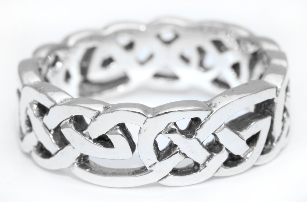 Keltischer Freundschaftsring "Fiona" aus 925er Sterlingsilber – 6 mm breiter Ring mit Knotenmuster