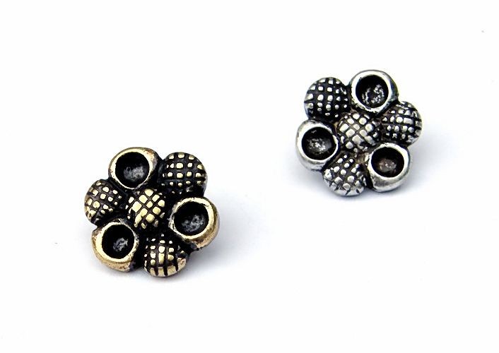 XS Zierniete Mittelalter London -Zubehör für Gürtel und Lederarbeiten für Reenactment und LARP