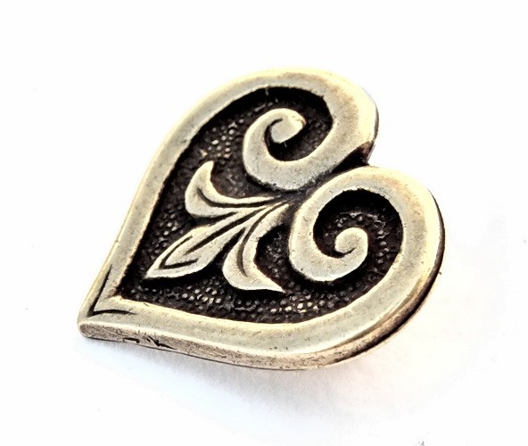 L Wikinger Zierniete Herzform -Zubehör für Gürtel und Lederarbeiten für Reenactment und LARP