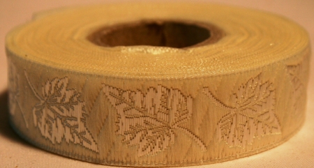 [4456] Borte Blätter in Creme-Silber, 19 mm- Webborte zur Verzierung mittelalterlicher Kostüme und Larp Gewandungen