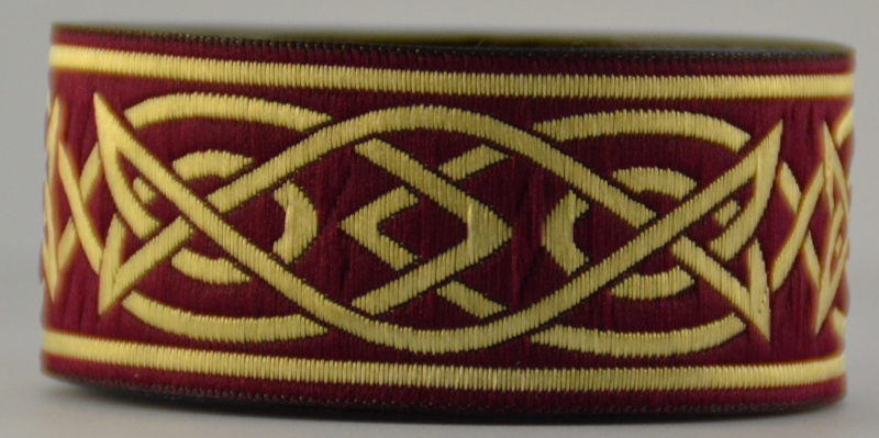 Borte Keltisch 4in Bordeaux-Gold, 33 mm- 10 m - Webborte zur Verzierung mittelalterlicher Kostüme und Larp Gewandungen