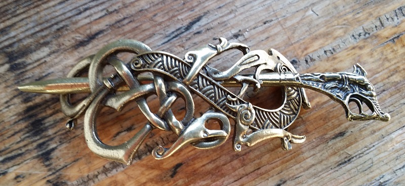 [A-672-2] Haarspange Keltisches Reptil Messingfarben