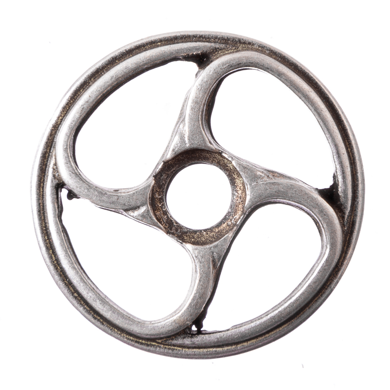 Wheel, silberfarbener Beschlag