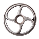 Wheel, silberfarbener Beschlag