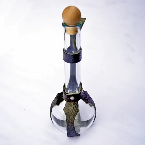 [15 FF 3] Feldflasche Langhals Kugelform 0,5 l Inhalt - Ausstattung für Larp und Mittelalter