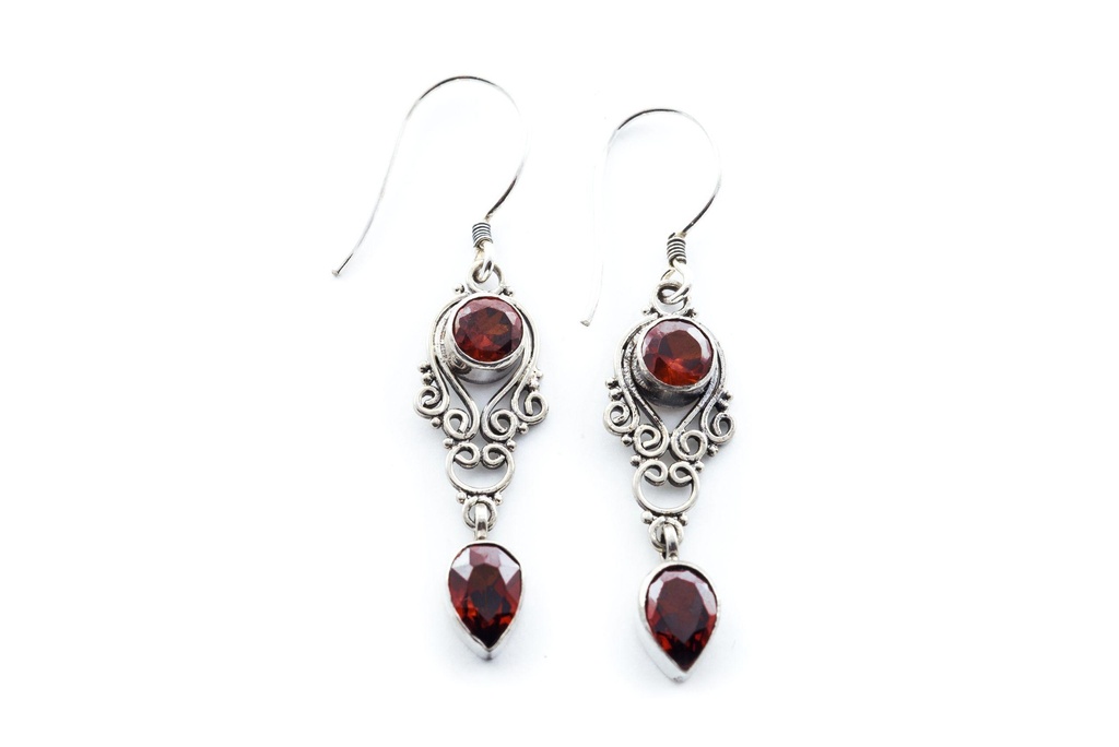 Ohrhänger 'Narisa Granat' Silber 925 -  Schmuck für Mittelalter, Reenactment und Larp