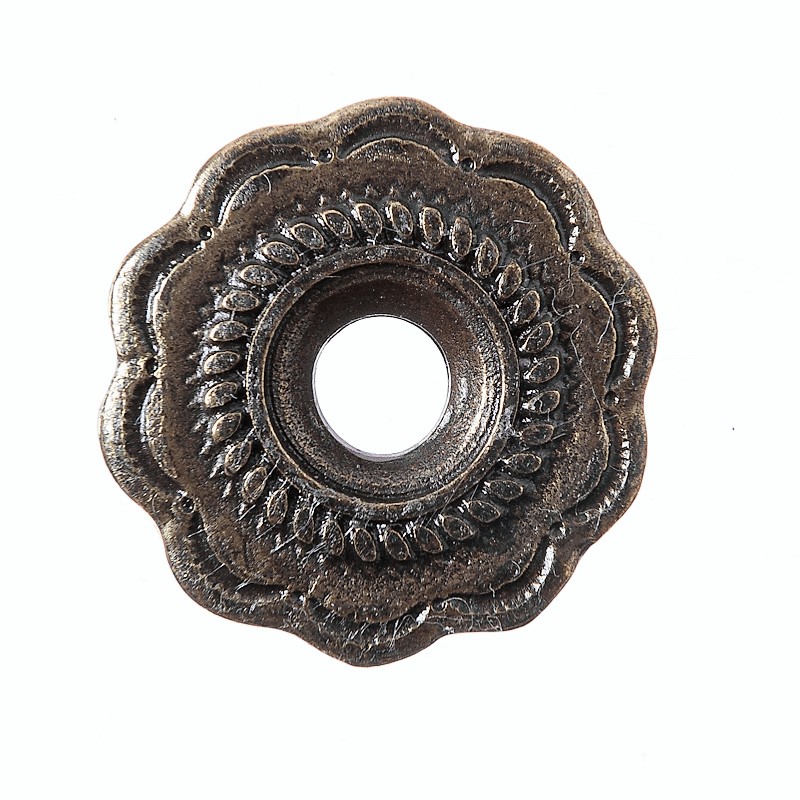 Zierniete „Rope-Flower“ – Blütenförmiger Beschlag in Altmessing mit Mittelloch