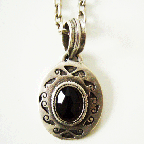 Halskette mit Anhänger - Siran