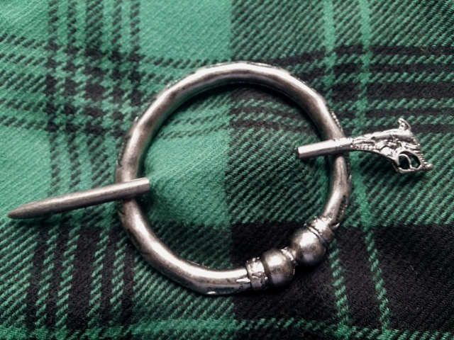 [33462] nordische Plaid-Fibel Ball, eisenfarben