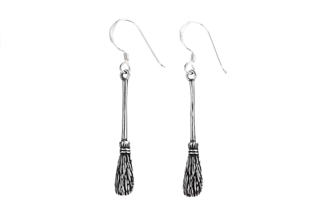 Ohrhänger „Broomy – Hexenbesen“ aus 925er Silber – Magischer Ohrschmuck 4,5 cm