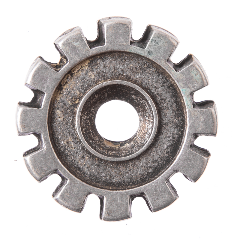 Wheel, silberfarbener Beschlag