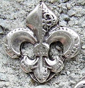 fleur de lys, silberfarbener Beschlag, klein