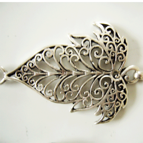 Y-Hüftkette „Elfenblatt“ silberfarben – ZAMAK-Fantasygürtel mit 12 Conchas für LARP & Gewandung