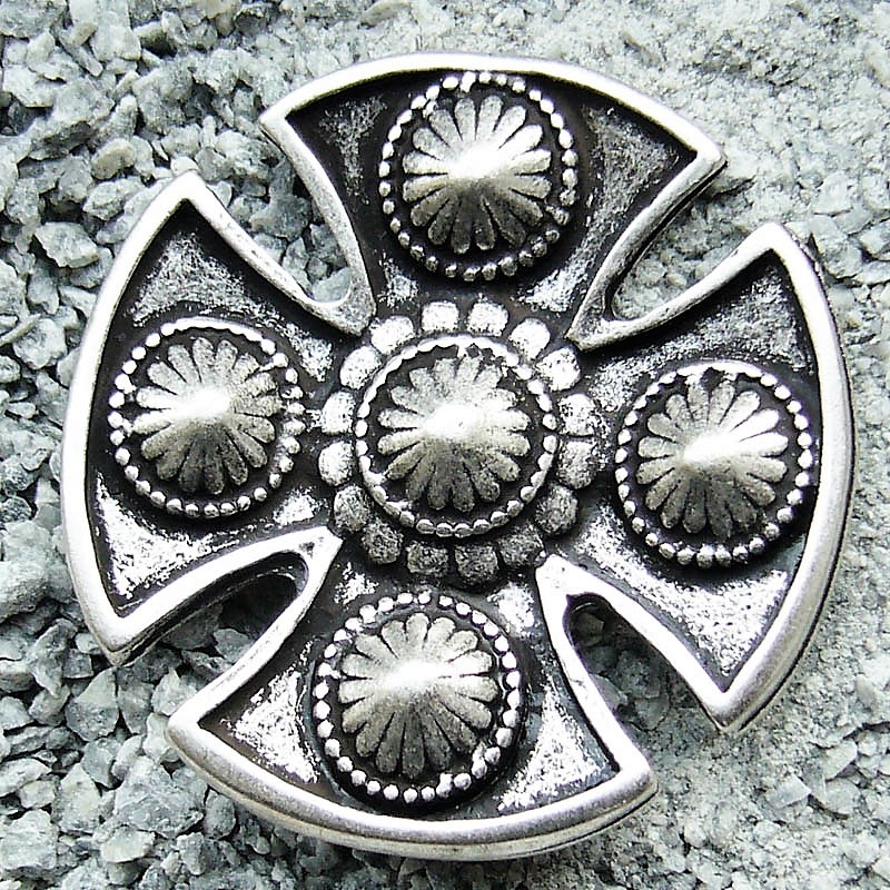 [N-109-1] Wikinger Kreuz-Schild silberfarben – 50 mm Schildniete mit floraler Verzierung & 2 Nieten