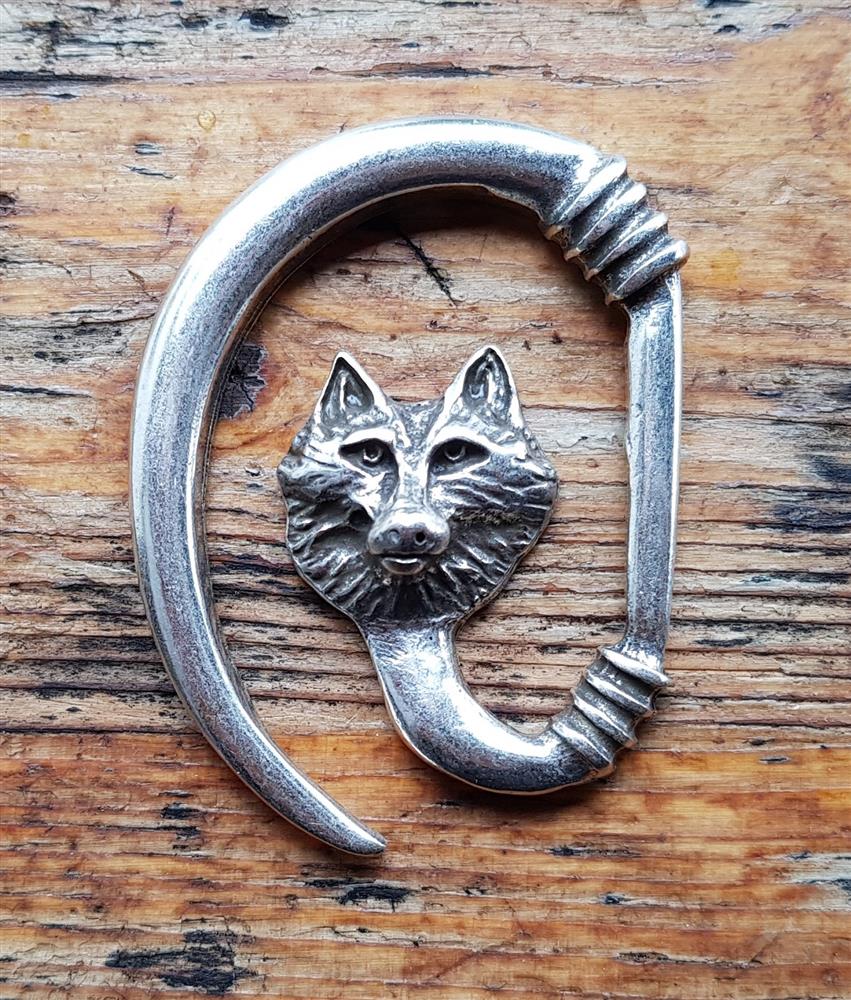 [V-287-1] Wolf Hakenverschluss Mantelverschluss silberfarben