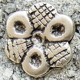 [N-104-1] Zierbeschlag „Eicheln“ in Silberoptik – Mittelalterliche Zierniete, 18 mm Durchmesser 