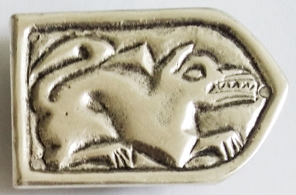 Silberfarbene Gürtelspitze „Sarkony – Drache“ – Mittelalter-Beschlag aus Zamak für 3 cm Riemen
