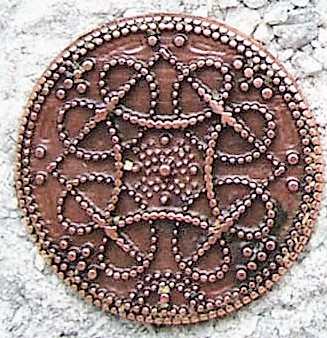 [N-213-4] Birka Concho kupferfarben – Zierbeschlag mit wikingerzeitlichem Knotenmuster