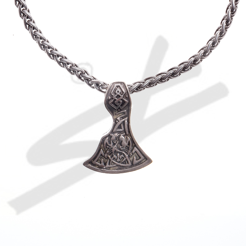 [PK-5115-1] Halskette „Mittelalter Breit-Axt“ – Silberfarbener Anhänger mit beidseitigem Muster
