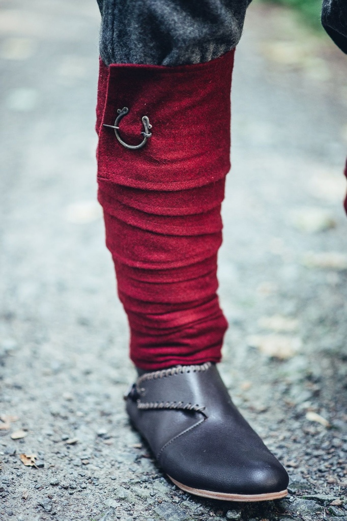 [3007r] Wikinger Wadenwickel aus Wolle rot