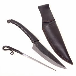 Ringknauf-Messer mit Dorn