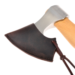 Klingenschutz für ein Wikinger-Beil