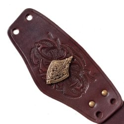 [03 Schon :WI.br] Wikinger-Armschoner mit historischem Beschlag – Geprägtes Leder in Schwarz oder Braun (braun)