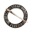 Fürspange mit Schriftzug Replik Bronze