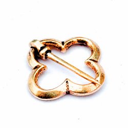 [07 Fue Vierpass-b] Vierpass-Fürspange (Bronze)