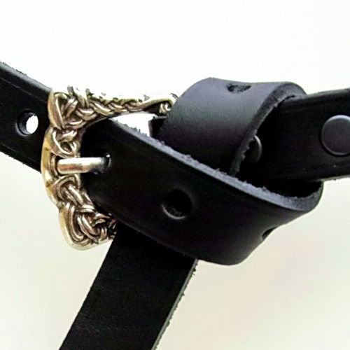 [10 wik 2:D.le.br.gr.s.me.si] Angelsächsischer Gürtel aus Leder - 2 cm (S, braun, silber)