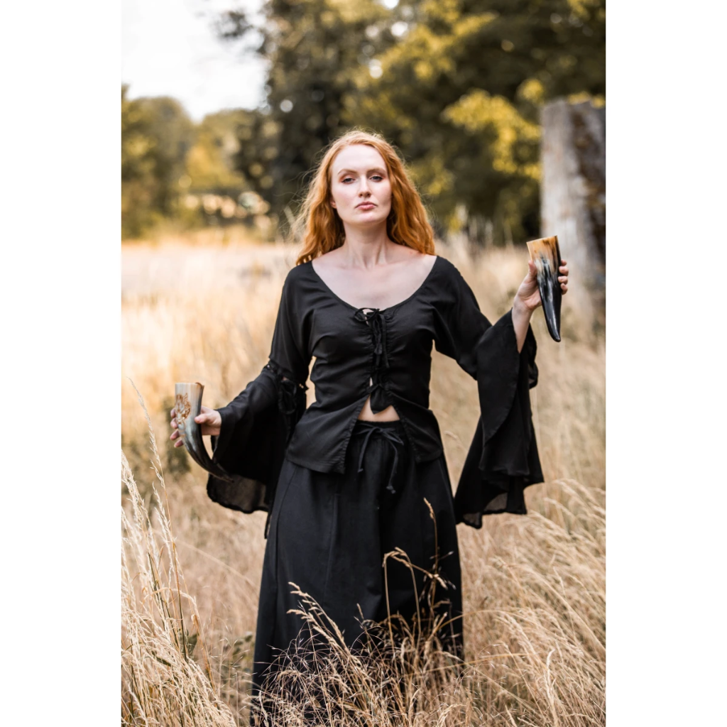 [2095s.gr.s] Carmenbluse mit Volants und raffinierten Schnürungen - Mittelalter, Larp, Fantasy Kostüm (S)