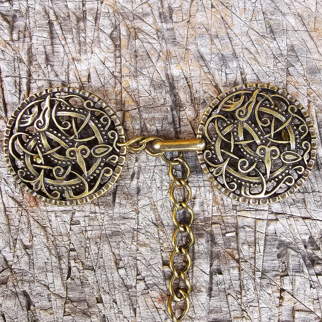 [V-030-2] Keltischer Schlangenkreis Mantelverschluss - Messing