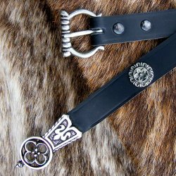 [10 MA 2:B ZN.kl.br.si] Spätmittelalterlicher Ledergürtel 2,0 cm mit Riemenende und Ziernieten - Accessoire für Mittelalter Reenactment, Larp & Fantasy Gewandung (S, braun, silber)