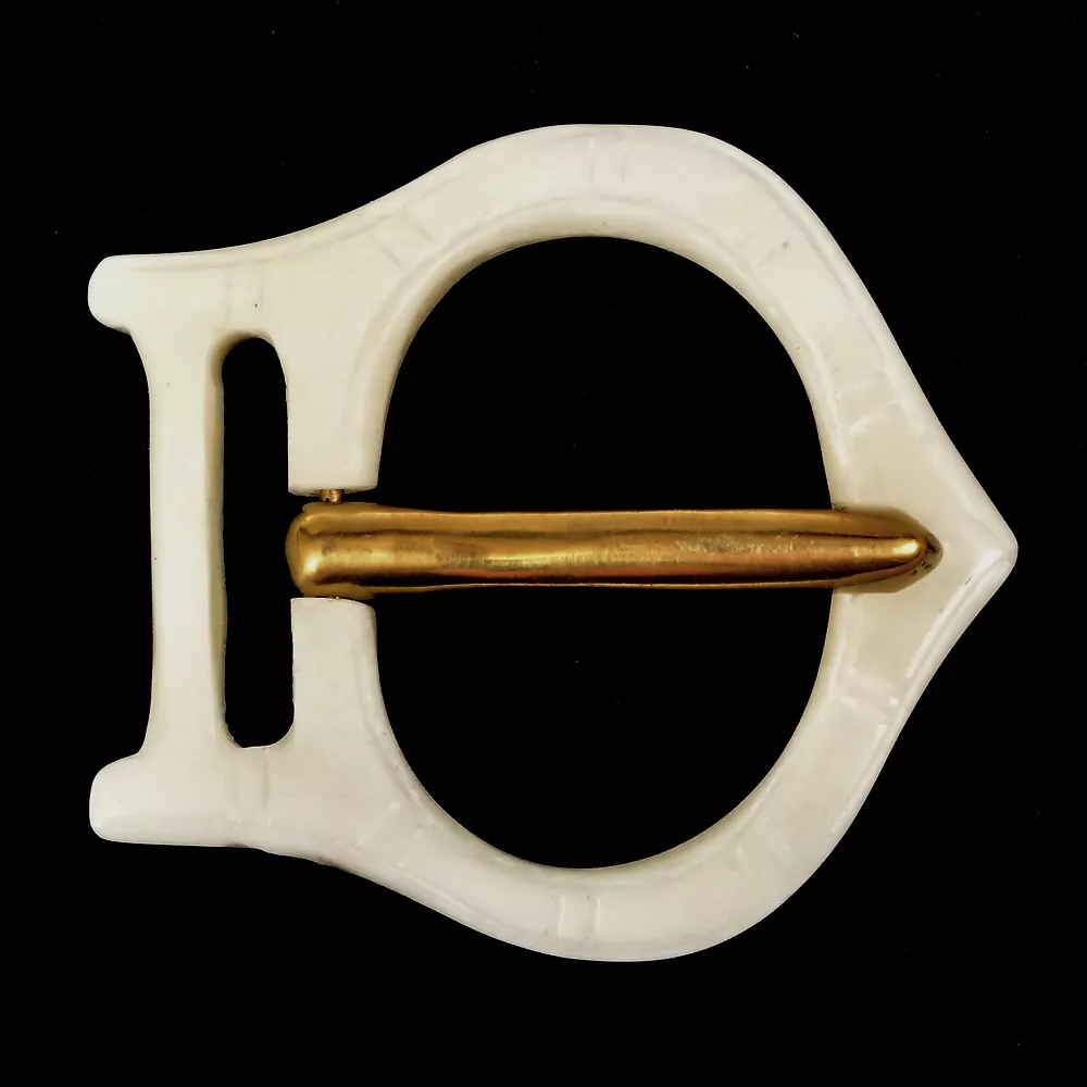 [17 KNS 2] Mittelalter-Schnalle aus Knochen - 2 cm