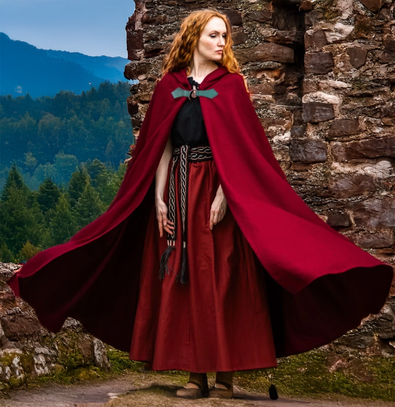 [6019r] Wollumhang mit Fibel und langer Kapuze "Ilmar" in Rot – Majestätisches Accessoire für historische Gewandungen