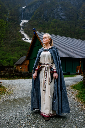 Klassischer Mittelalterumhang "Elinor" in Grau – Zeitlose Eleganz für historische Gewandungen