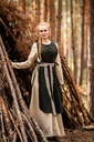 Mittelalter-Überkleid „Magdalena“ – Anmutige Schlichtheit in Grün