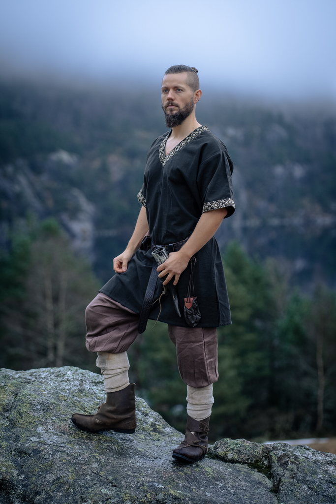 Wikinger Tunika kurzam "Loki" Schwarz (S)