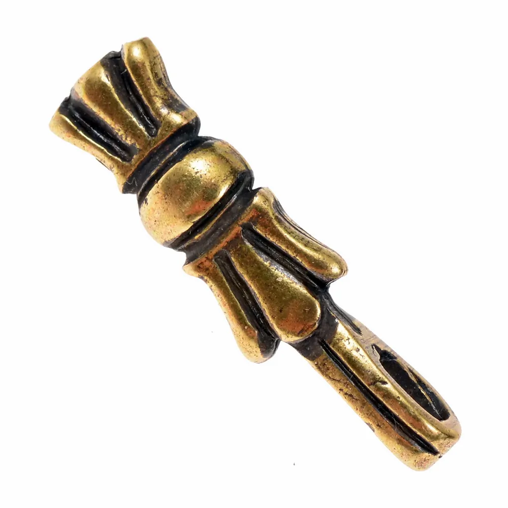 [08 Ma-0 Kneb-Oes-me] Mittelalterlicher Gürtelbeschlag mit Öse – Knebel-Replik für Gürtel des 12.–14. Jahrhunderts (Bronzefarben)