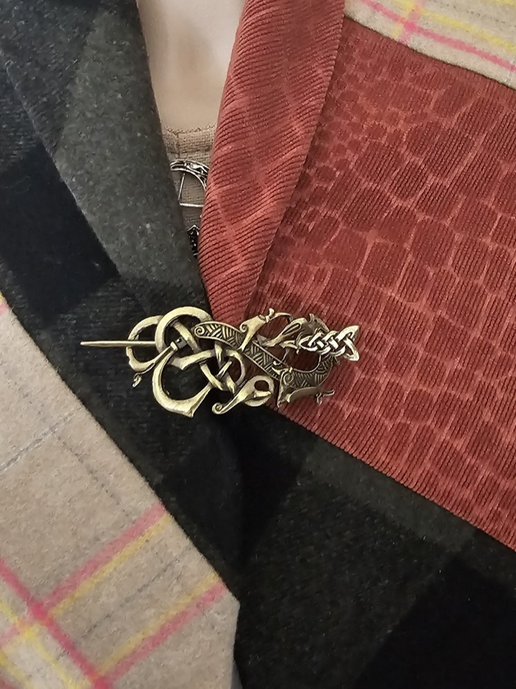 [A-672x-2] CELTIC REPTIL,Gewandspange, Haarspange,Mittelalter,Verschluss,messingfarben