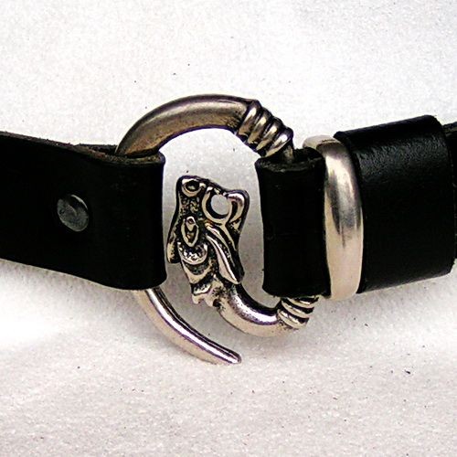 [10 WKG.kl.br] Ledergürtel mit Wolfskopf Gürtelhaken Accessoire für Mittelalter, Larp & Fantasy Gewandung (braun, klein)