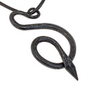 Geschmiedetes Schlangen-Amulett