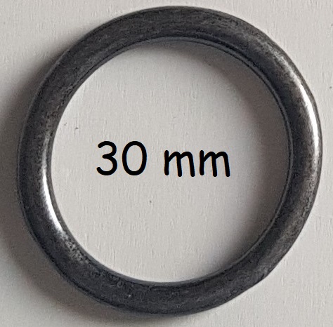 Ring, 30mm, gegossen, alteisen