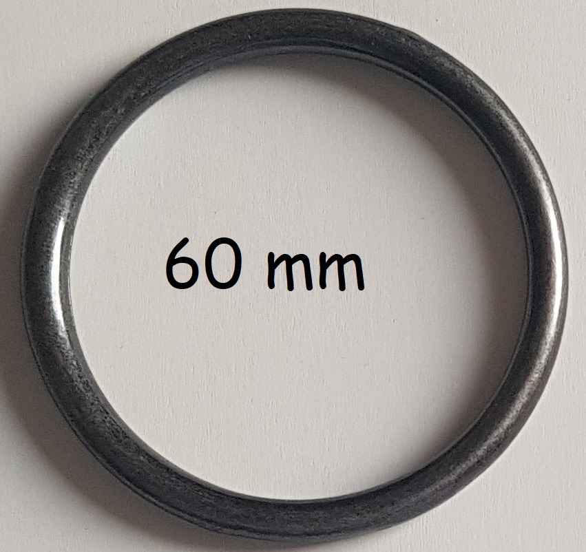 Ring, 60mm, gegossen, alteisen