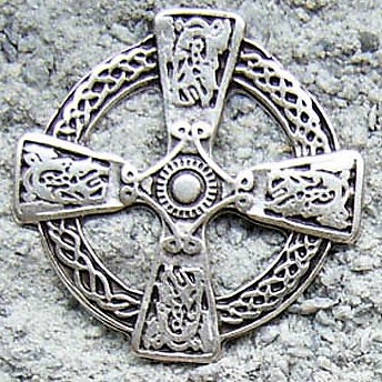 [33251] Keltischer Kreuz-Beschlag in Silberoptik – 40 mm Zierbeschlag mit keltischen Ornamenten